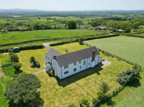 Three Moors View, Iddesleigh